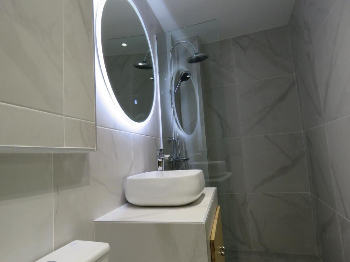 Eros Welcome Stay Downtown Studio - Explore Center By Foot - Close To Helexpo & University Salonicco Esterno foto