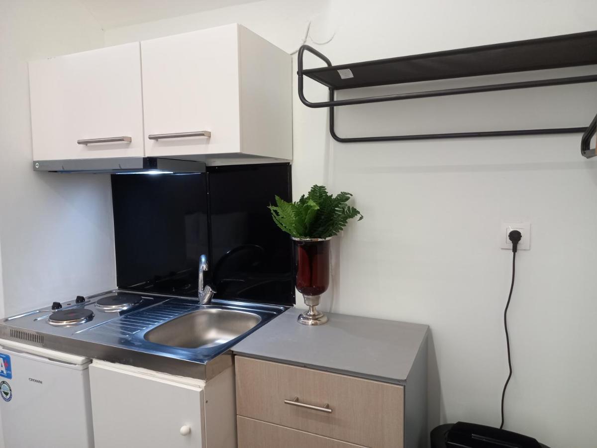 Eros Welcome Stay Downtown Studio - Explore Center By Foot - Close To Helexpo & University Salonicco Esterno foto